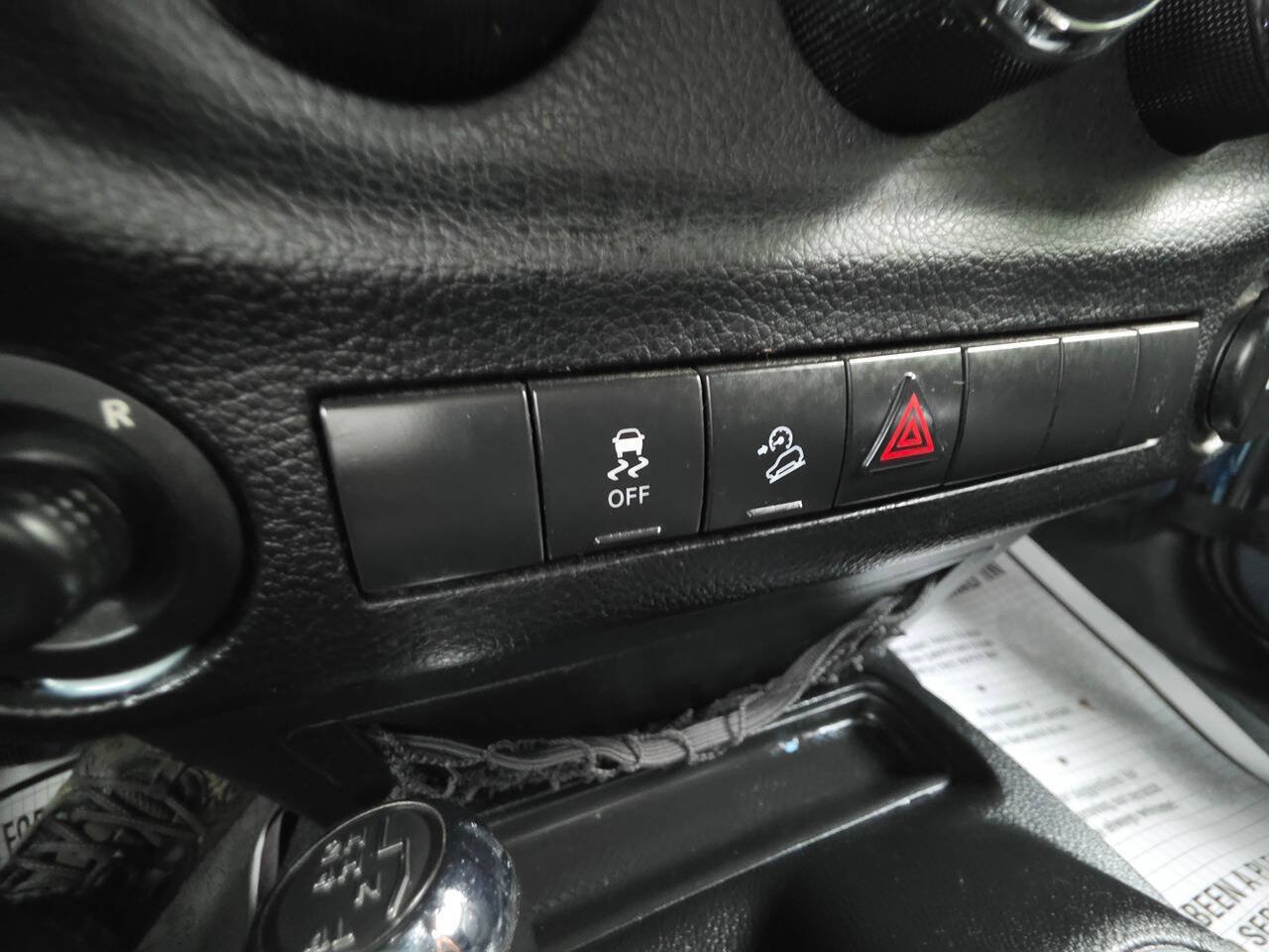 Used 2013 Jeep Wrangler Unlimited Sport AWD/4WD image 18