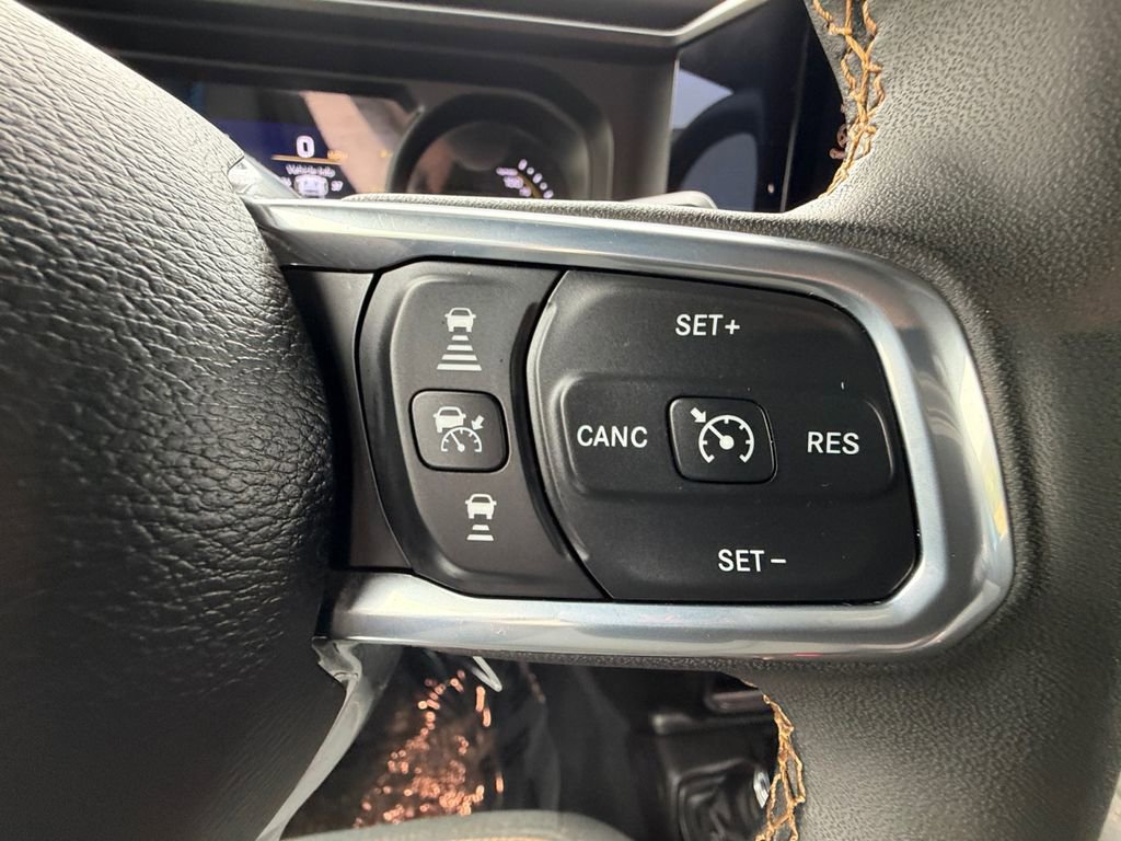 Used 2024 Jeep Wrangler Unlimited Sahara image 24