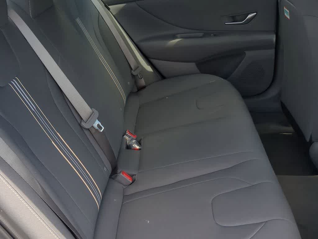 New 2026 Hyundai Elantra Sport FWD image 21