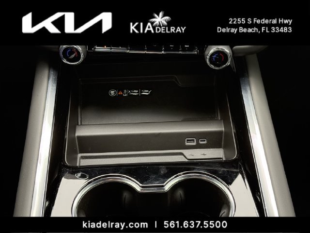 Used 2025 Chevrolet Tahoe Premier RWD image 28