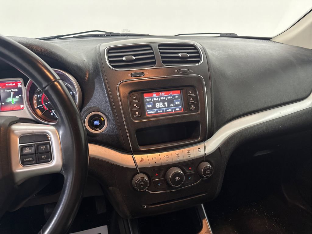 Used 2019 Dodge Journey SE w/ Connectivity Group FWD image 37