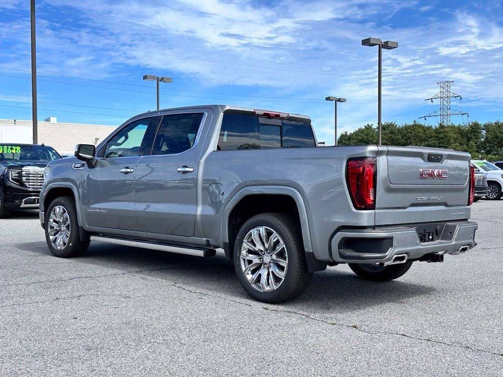 New 2026 GMC Sierra 1500 Denali w/ Denali Reserve Package AWD/4WD image 7