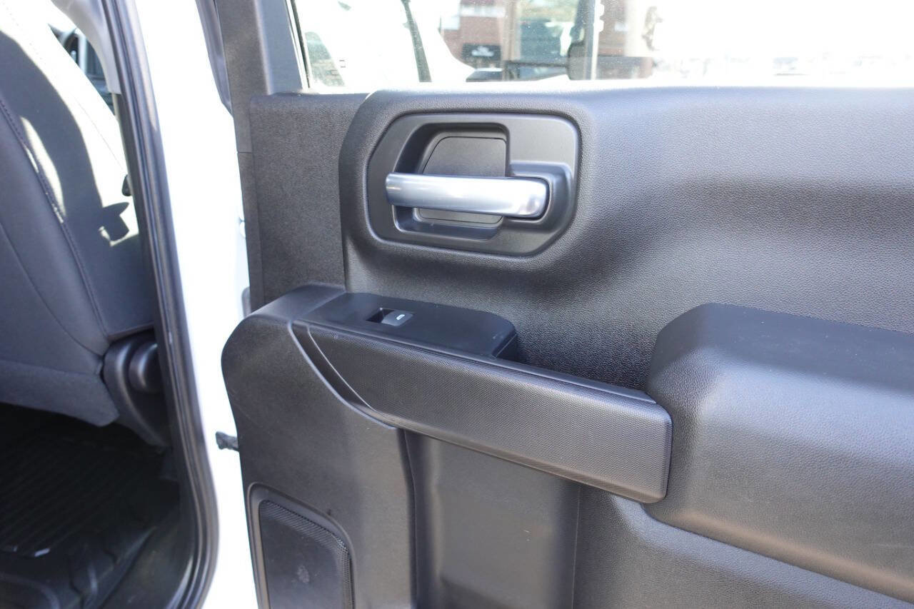 Used 2022 Chevrolet Silverado 2500 W/T w/ WT Convenience Package AWD/4WD image 29