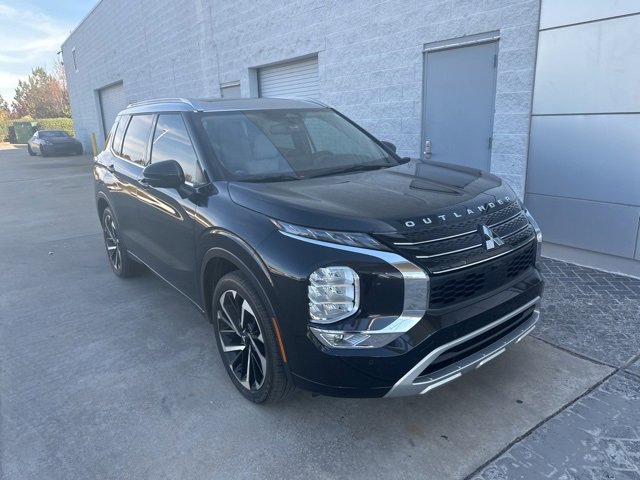 Used 2024 Mitsubishi Outlander SEL