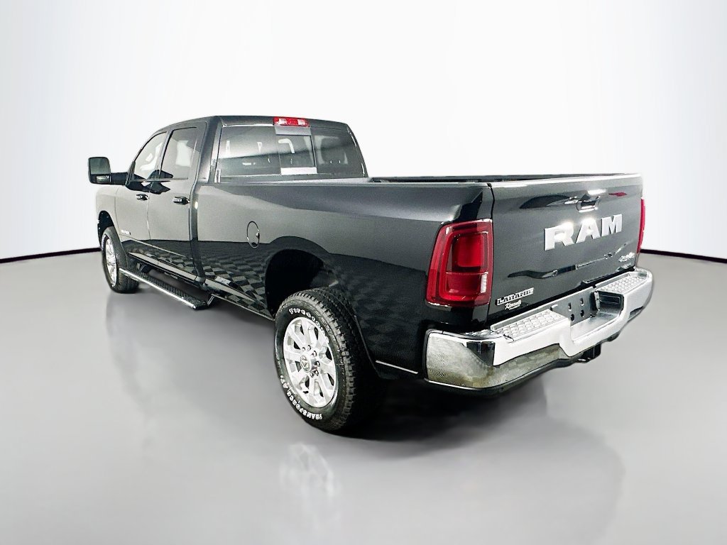 New 2026 RAM 2500 Laramie AWD/4WD image 5