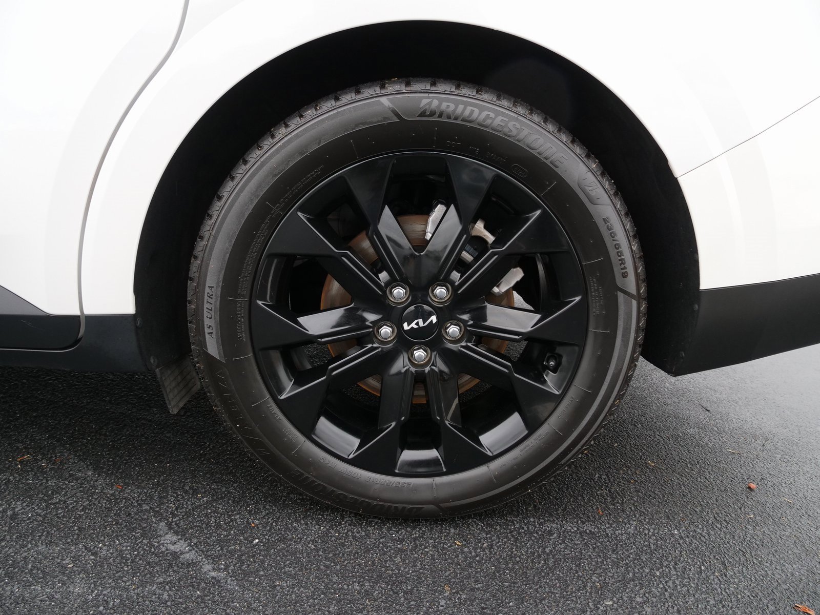 Used 2022 Kia Carnival SX Prestige image 13