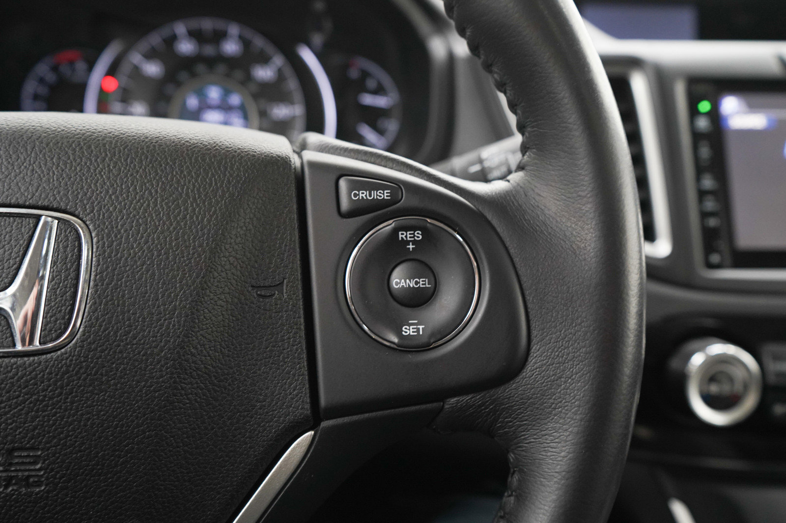 Used 2016 Honda CR-V EX-L image 19