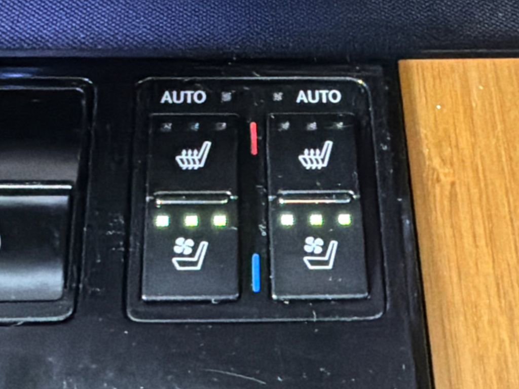 Used 2016 Lexus RX 350 350 w/ Premium Package image 31