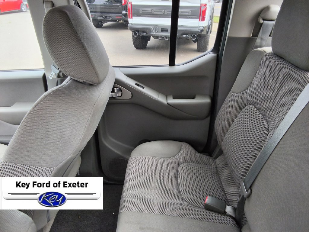 Used 2019 Nissan Frontier SV w/ Value Truck Package AWD/4WD image 13