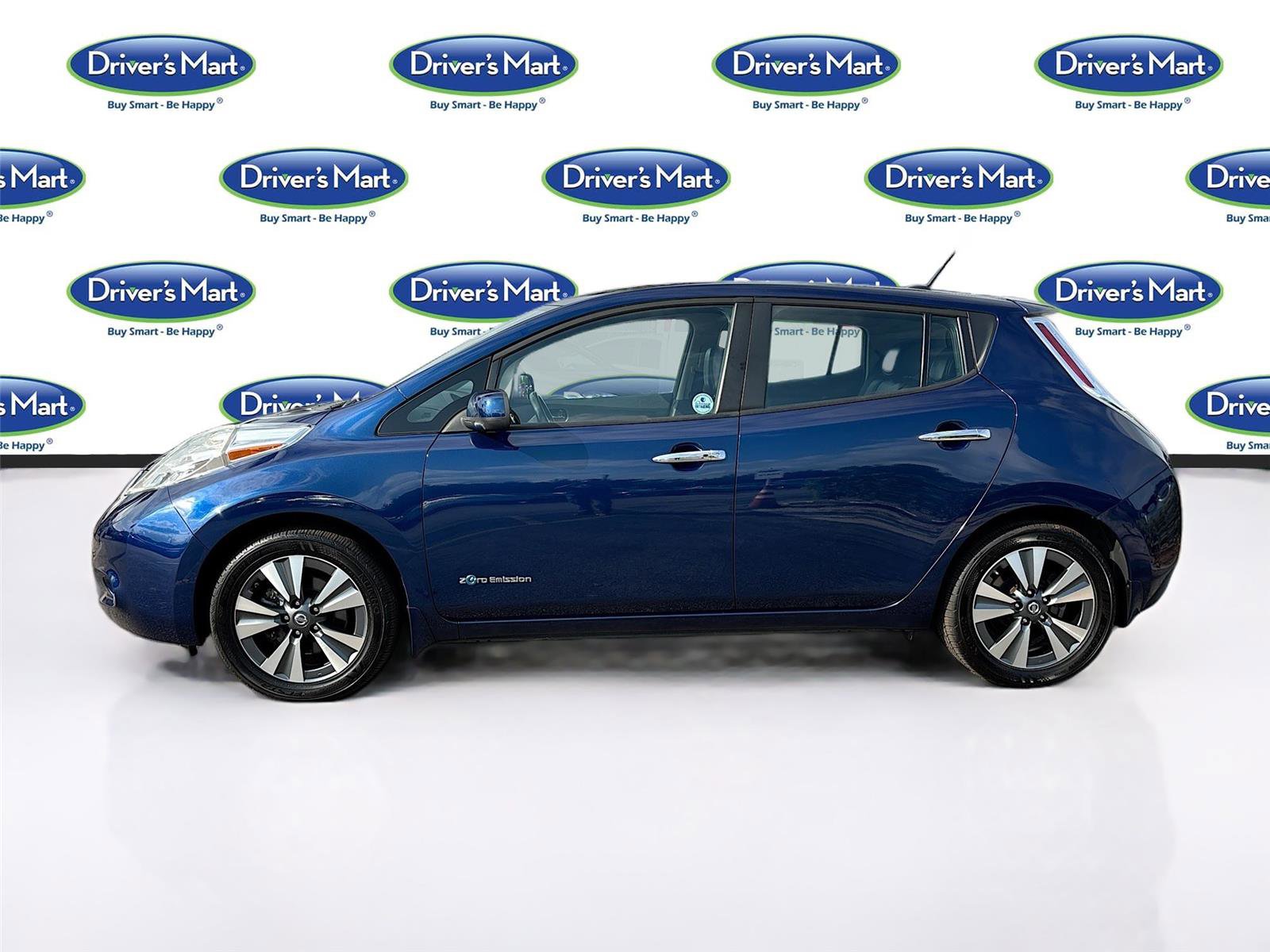 Used 2017 Nissan Leaf SL w/ Premium Package FWD image 4