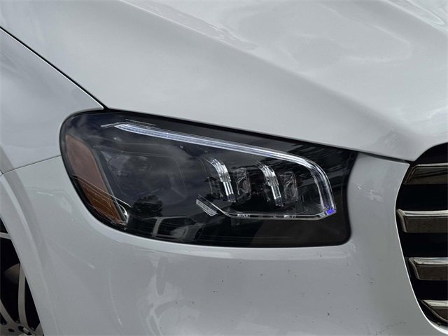 New 2026 Mercedes-Benz GLS 580 4MATIC image 15