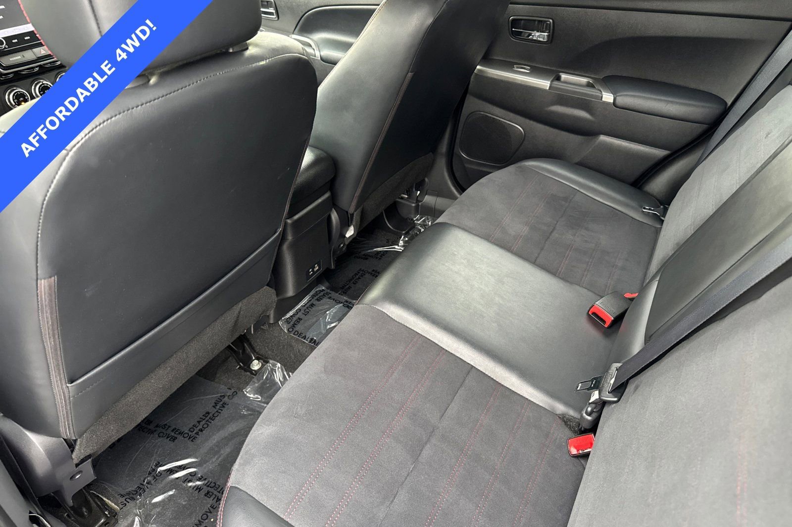 Used 2022 Mitsubishi Outlander Sport SE image 12