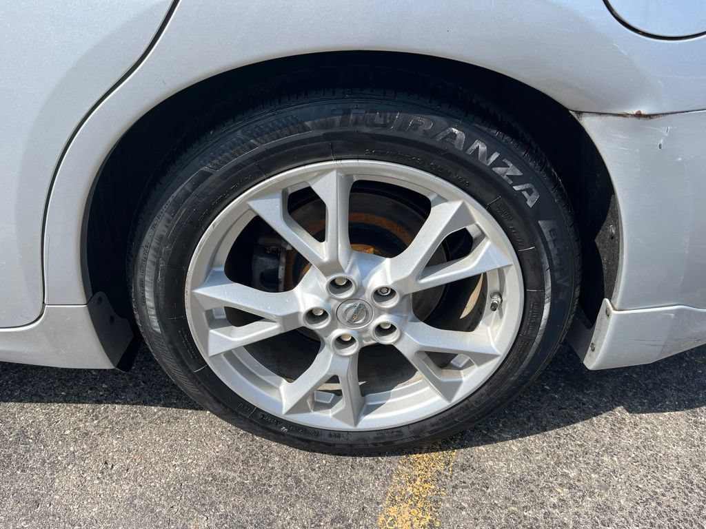 Used 2014 Nissan Maxima 3.5 SV w/ SV Value Package FWD image 11