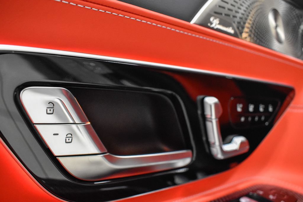 Certified 2025 Mercedes-Benz SL 63 AMG S e Performance 4MATIC image 19
