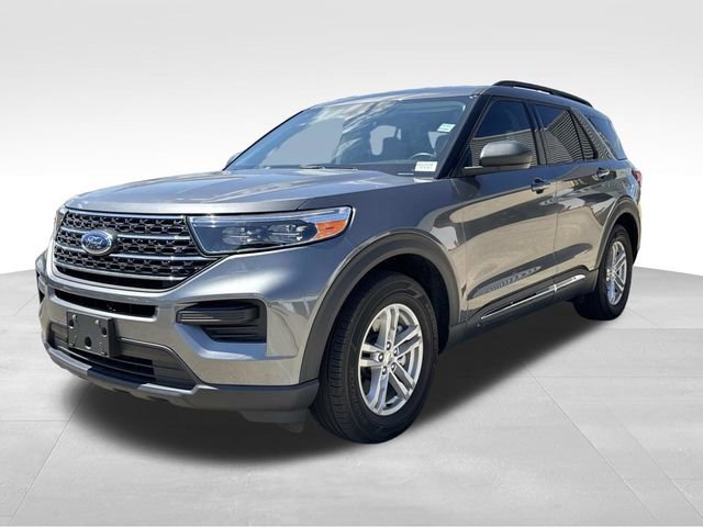Used 2023 Ford Explorer XLT RWD image 3