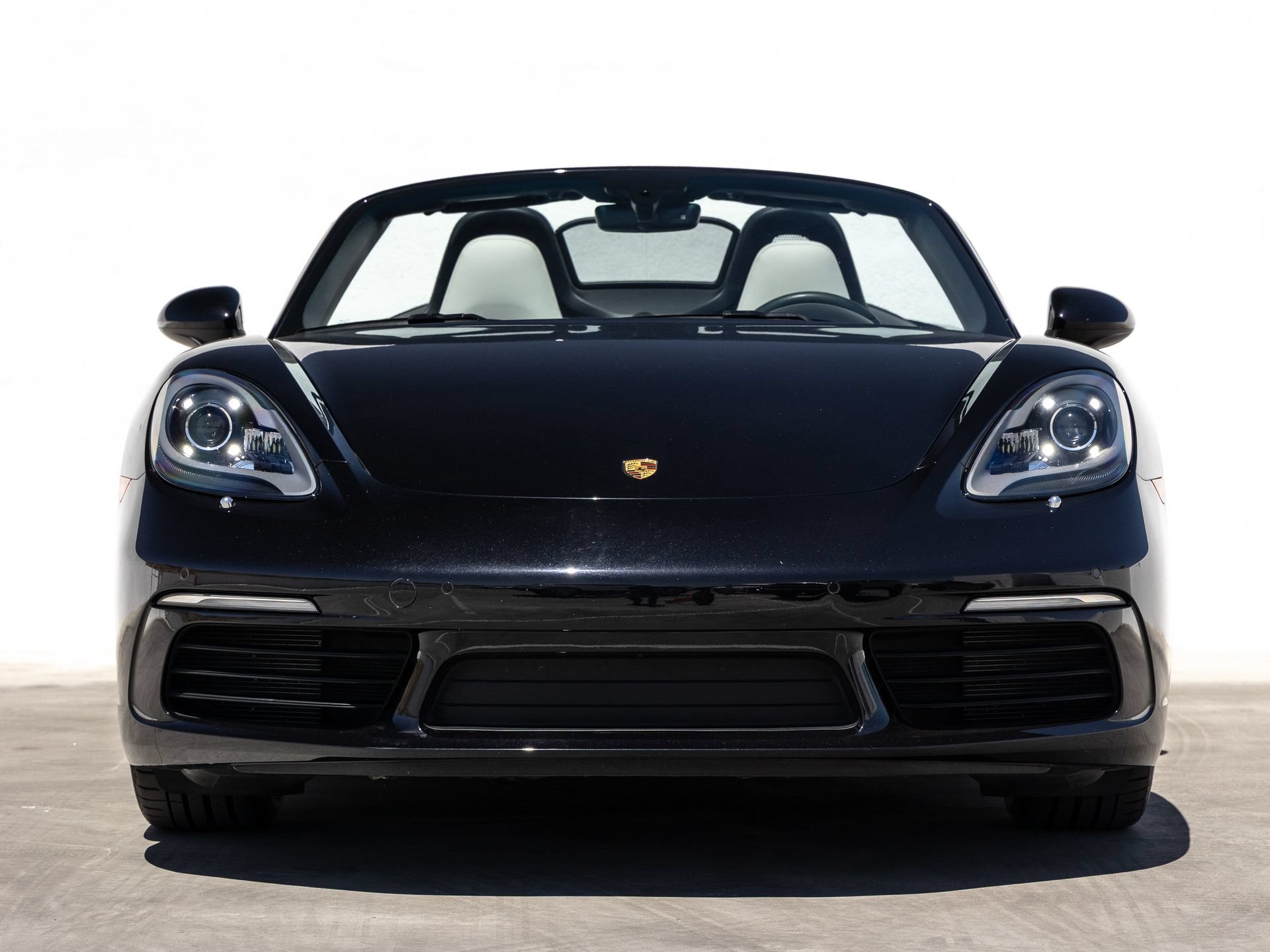 Certified 2025 Porsche 718 Boxster S RWD image 10