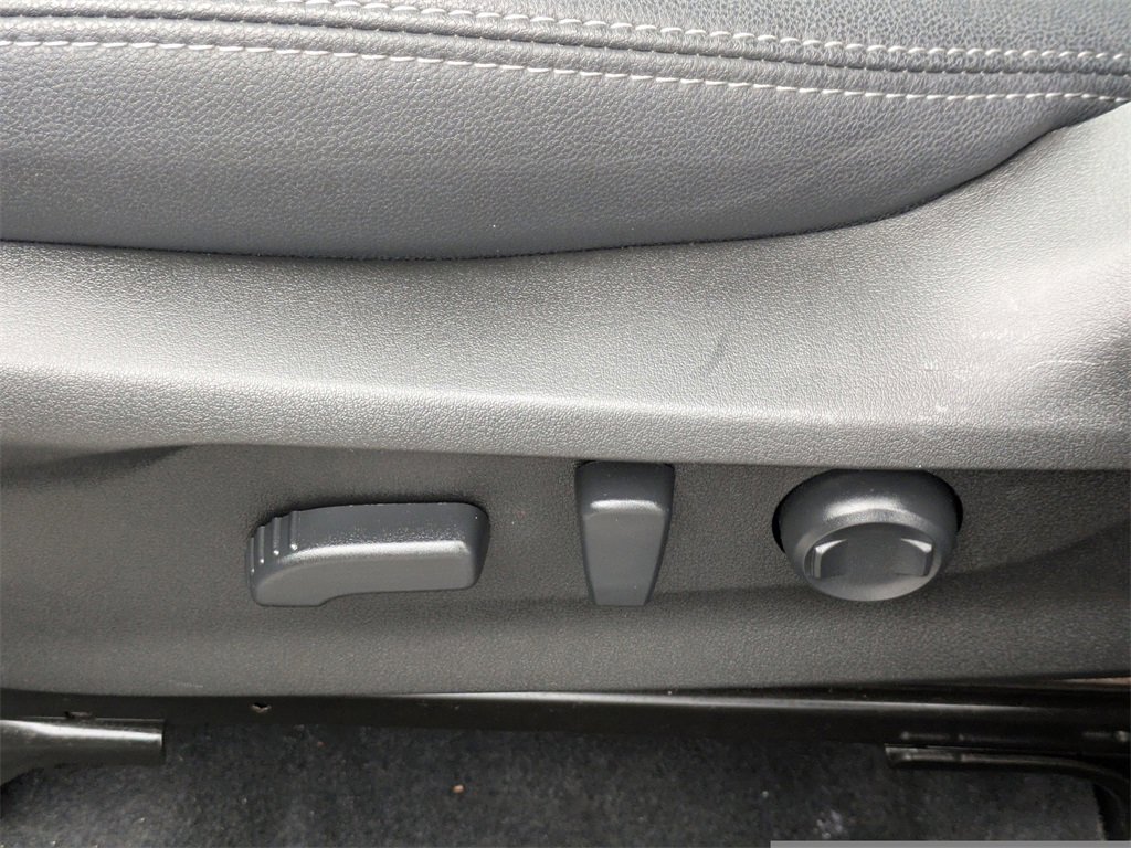 Used 2023 Subaru Forester Premium image 20