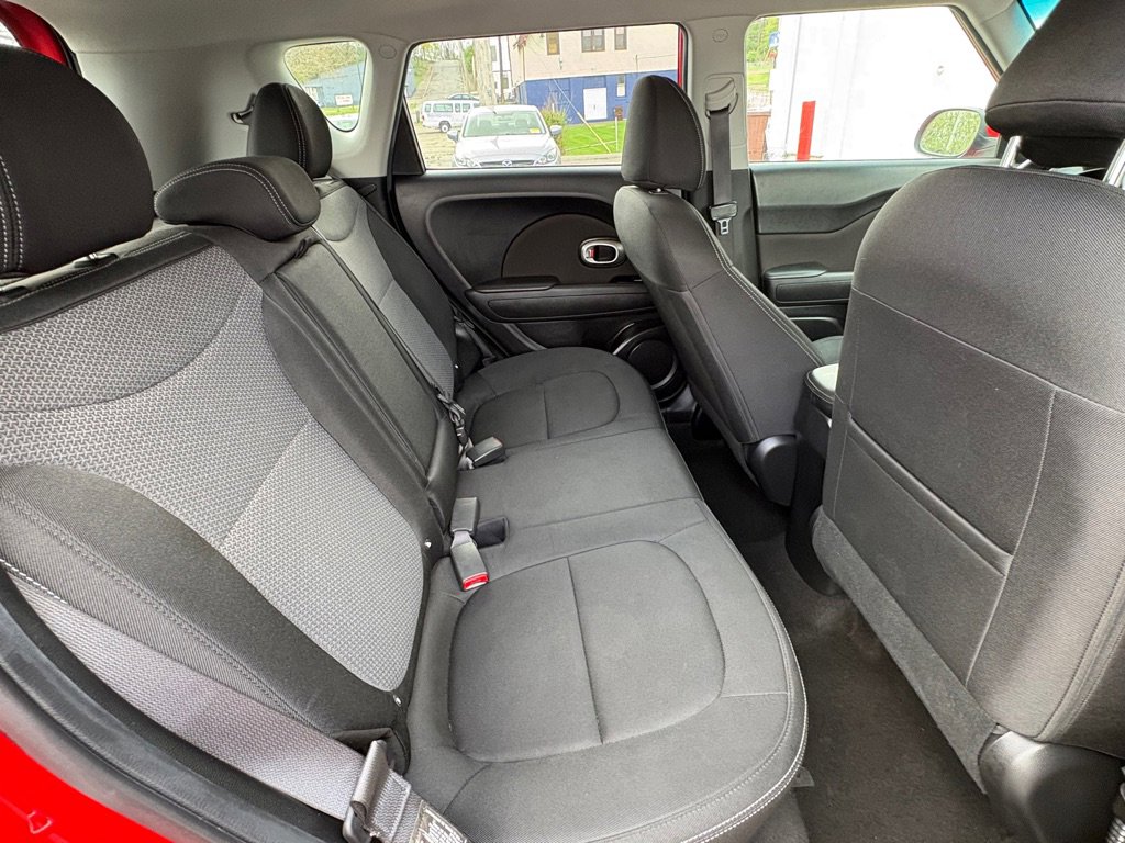 Used 2019 Kia Soul + image 16