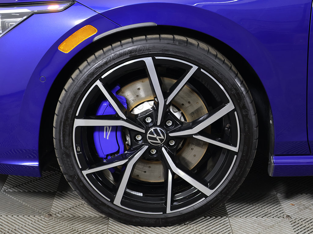 Used 2024 Volkswagen Golf R AWD/4WD image 27