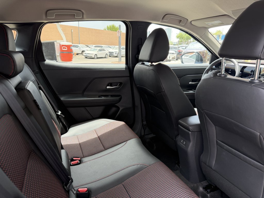 Used 2026 Nissan Kicks SR w/ Cold Weather Package AWD/4WD image 38