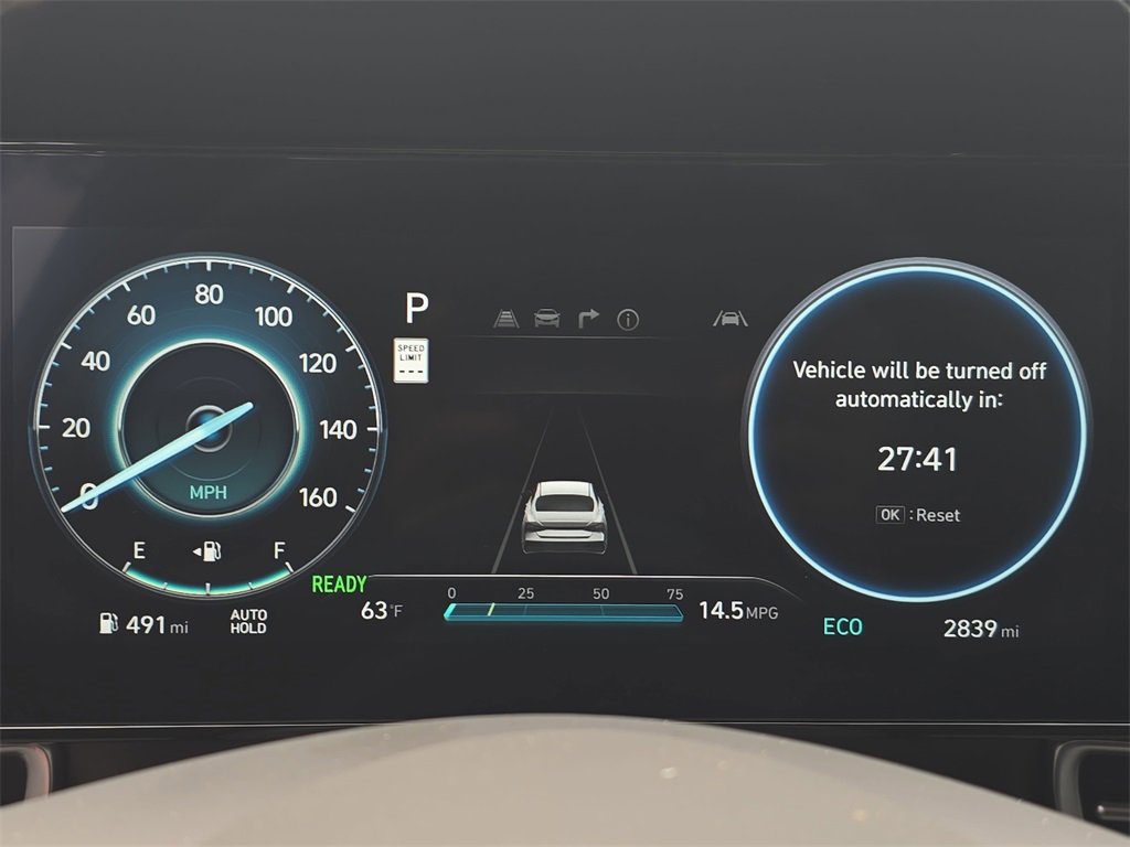 Used 2025 Hyundai Elantra SEL image 18