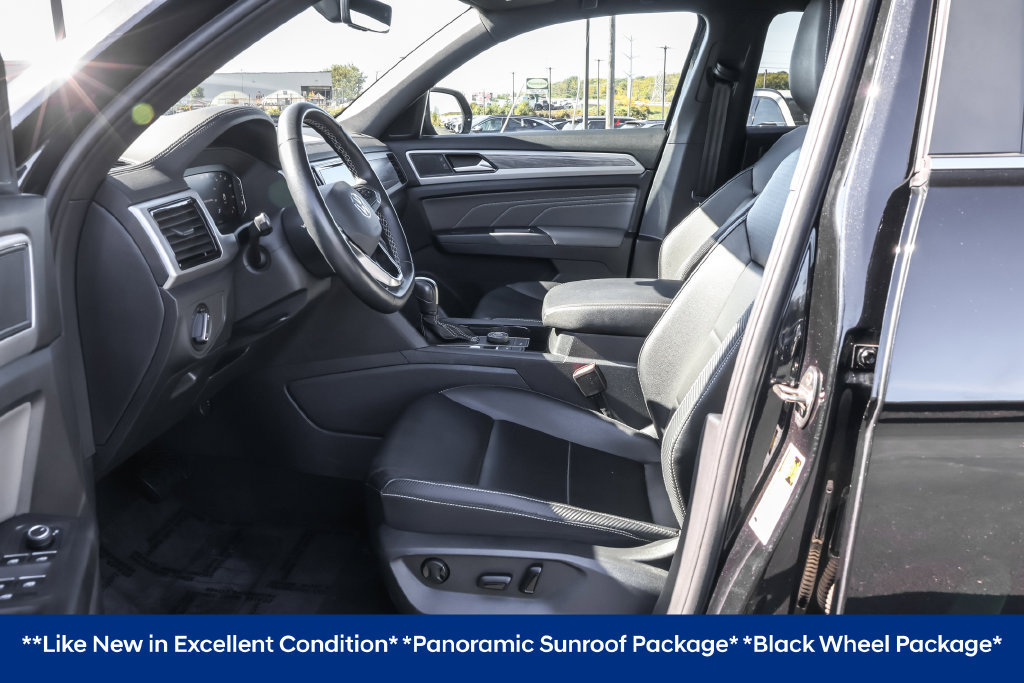 Certified 2023 Volkswagen Atlas Cross Sport SE w/ Panoramic Sunroof Package AWD/4WD image 6