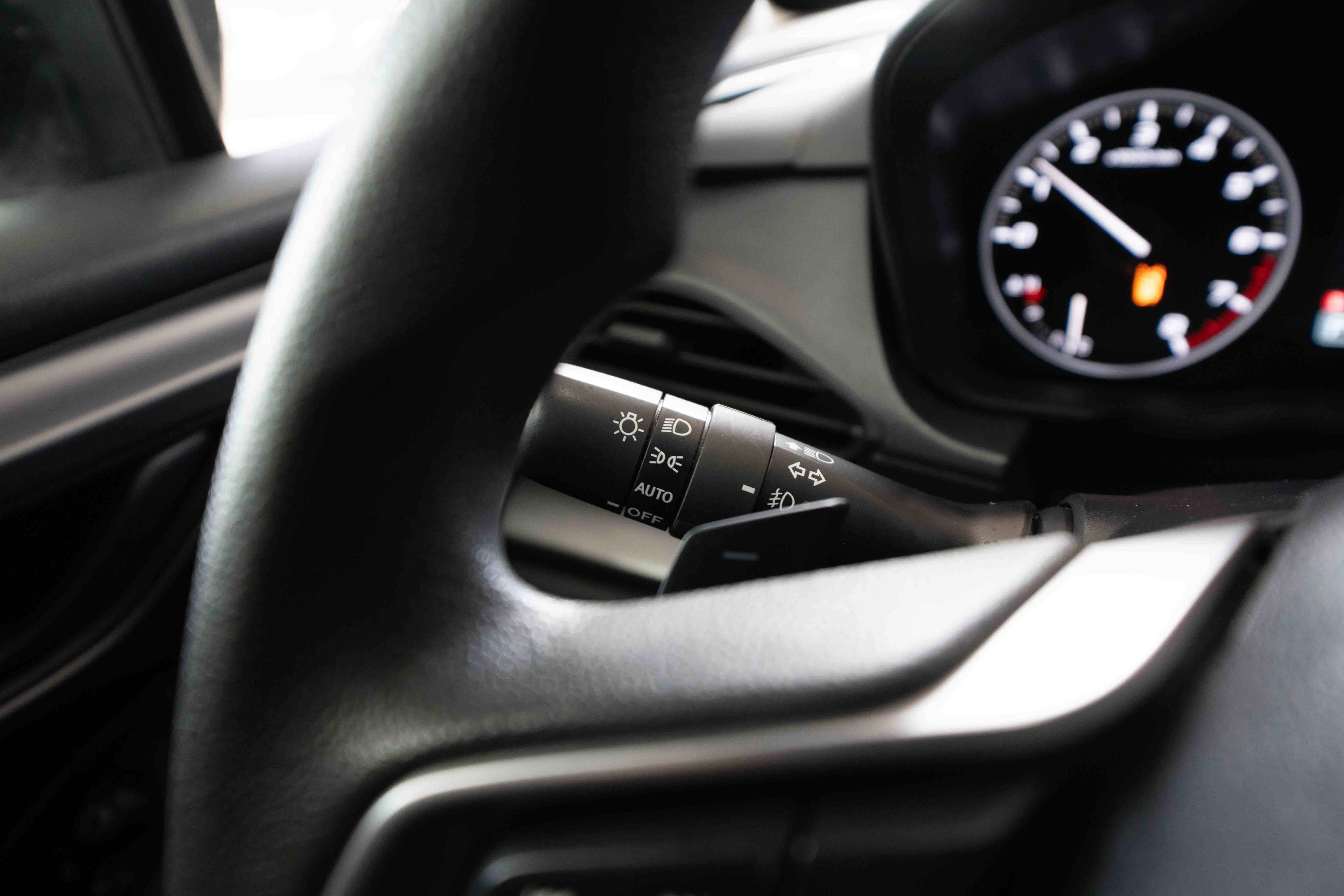 Used 2024 Subaru Impreza 2.0i Sport image 13