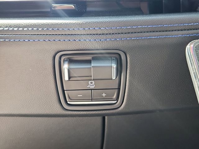 Certified 2026 Cadillac Escalade IQL Luxury image 24