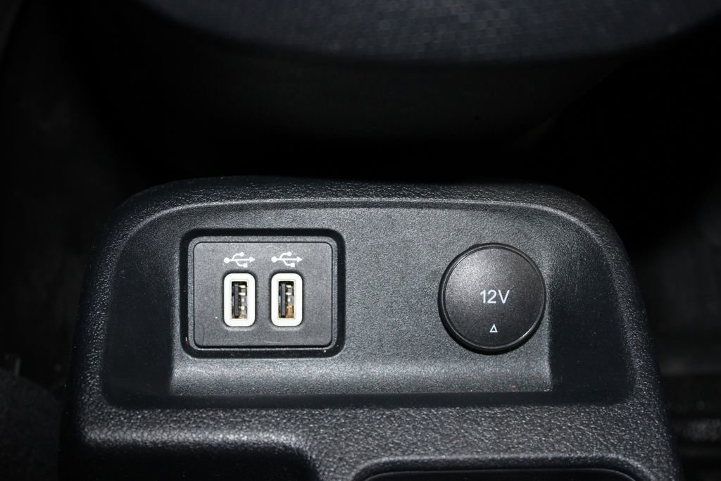 Used 2020 Ford Transit Connect XL image 40