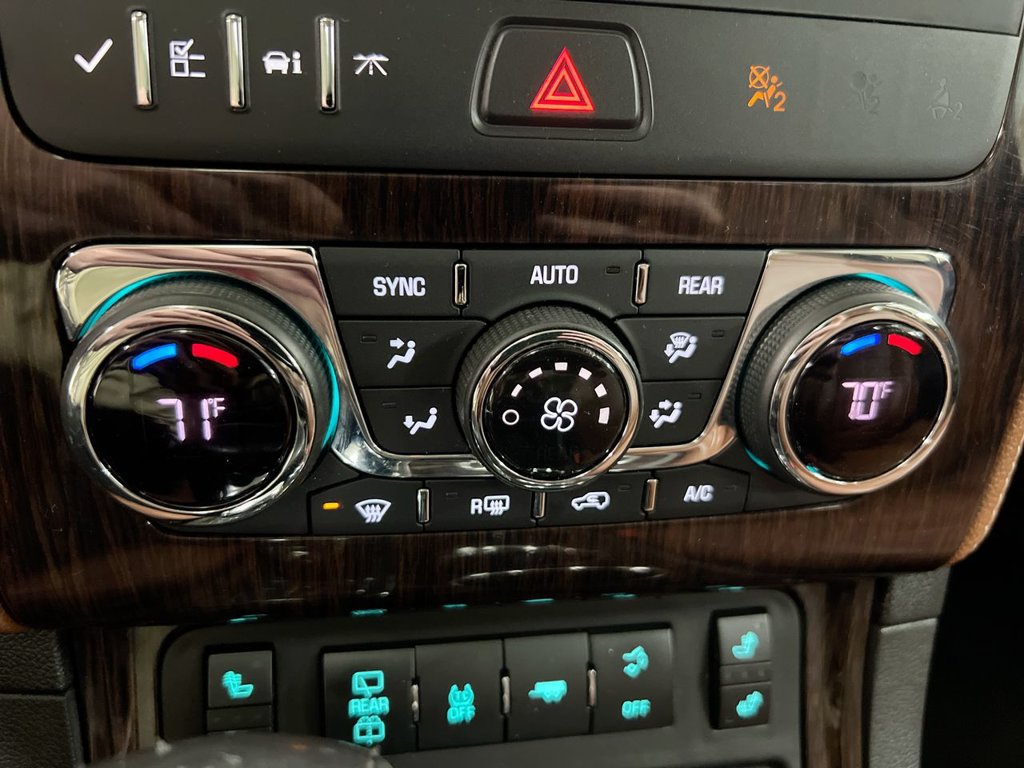 Used 2015 Chevrolet Traverse LT AWD/4WD image 17