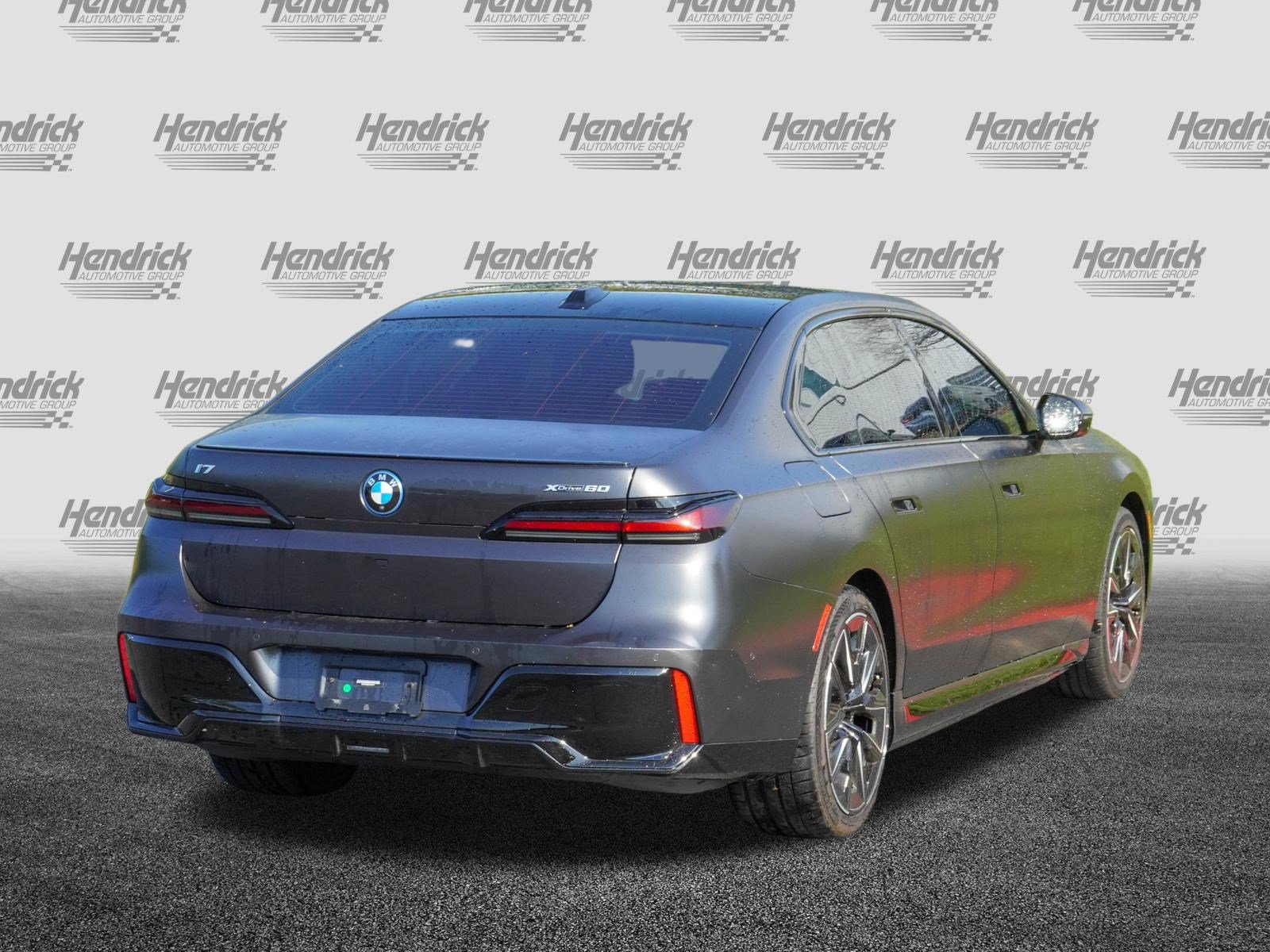 Certified 2023 BMW i7 xDrive60 w/ Executive Package 2 AWD/4WD image 8