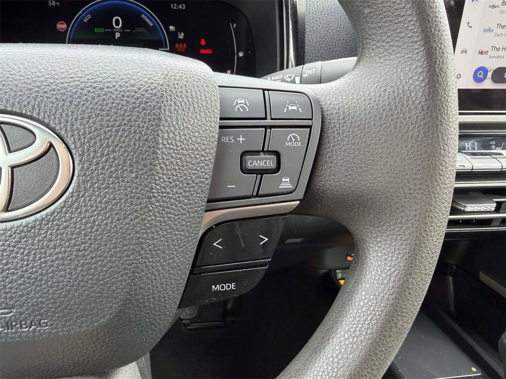 Certified 2025 Toyota Camry LE image 8