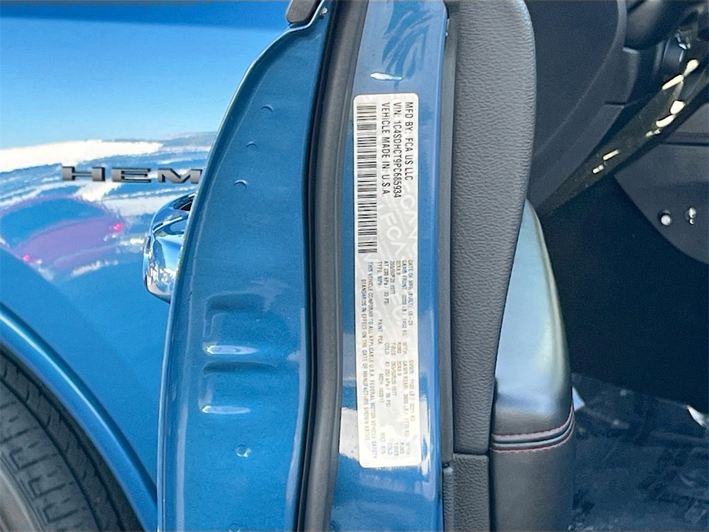 Certified 2023 Dodge Durango R/T w/ Blacktop Package image 31