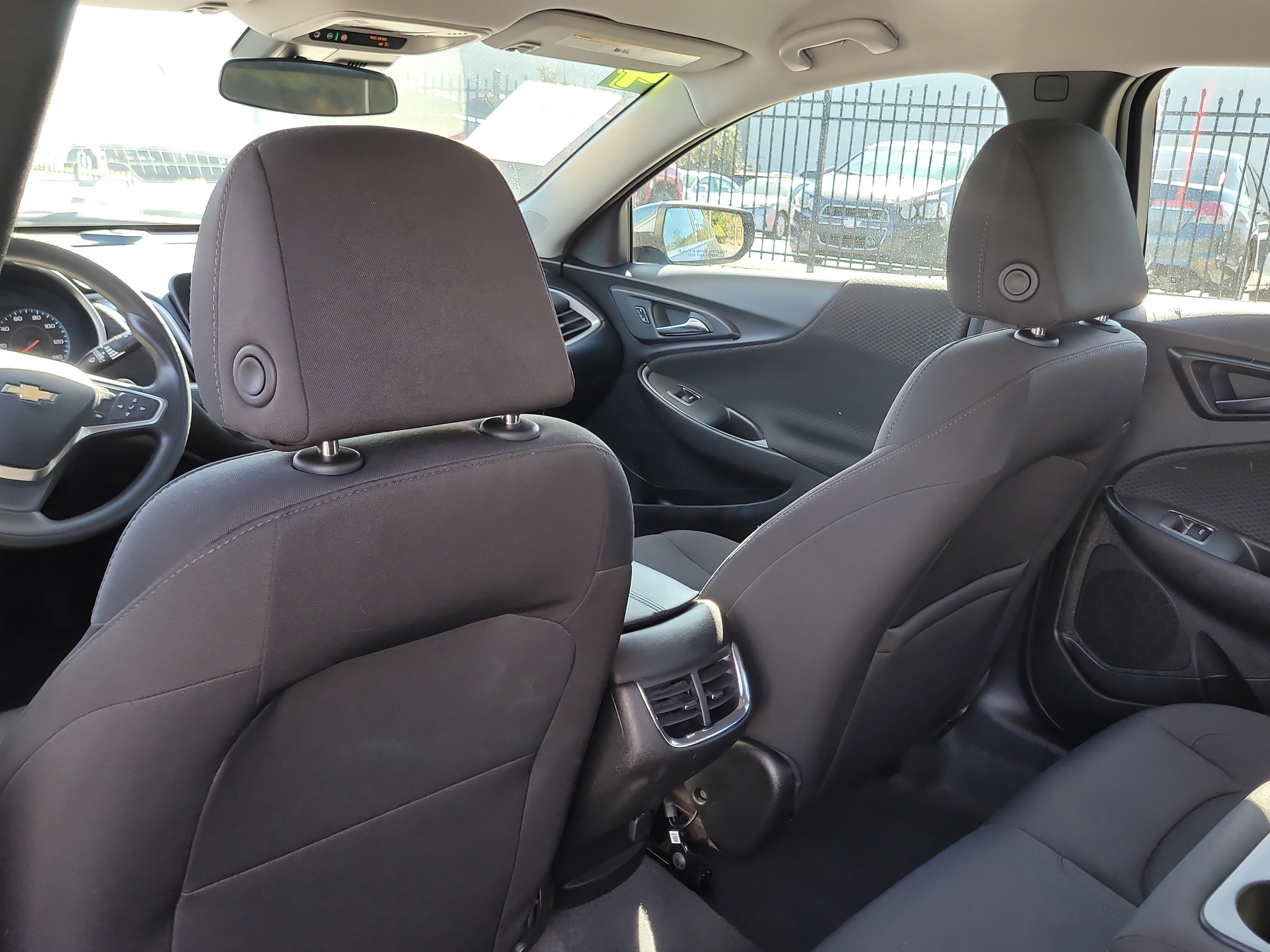 Used 2024 Chevrolet Malibu LT image 13