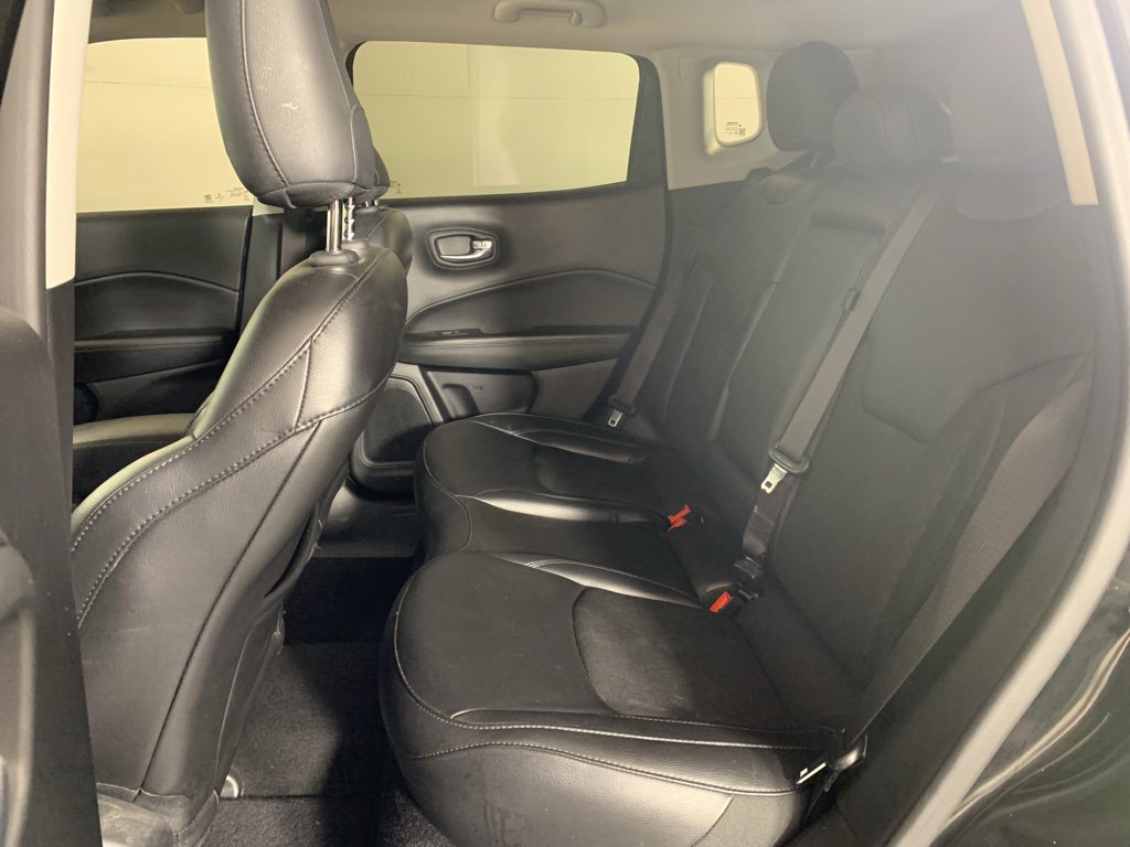 Used 2020 Jeep Compass Latitude image 31