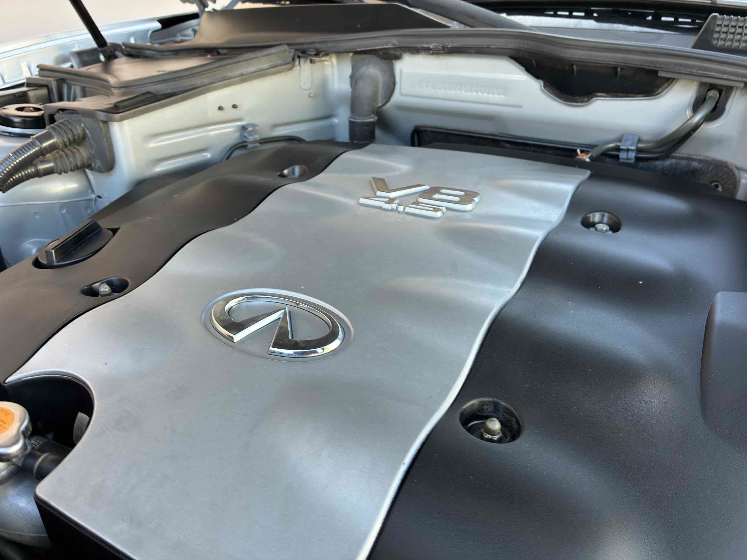 Used 2005 INFINITI FX45 AWD w/ (U01) Technology Pkg image 55