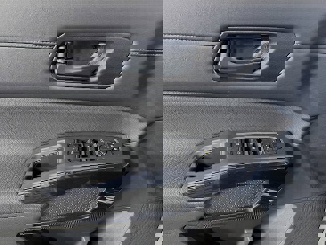 New 2025 Nissan Pathfinder S image 20