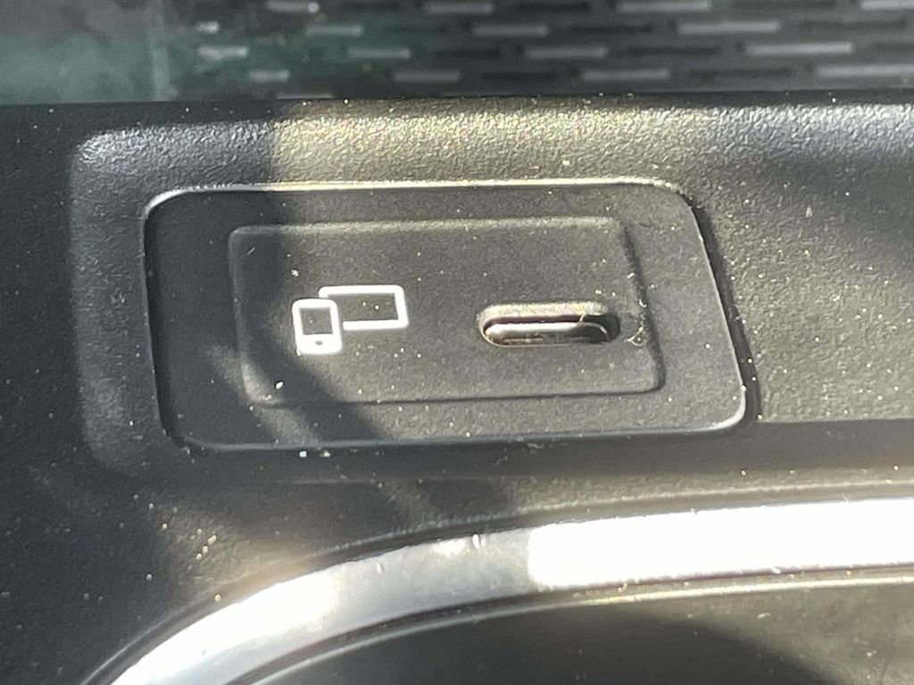 Used 2020 Mercedes-Benz CLA 250 4MATIC w/ AMG Line image 28