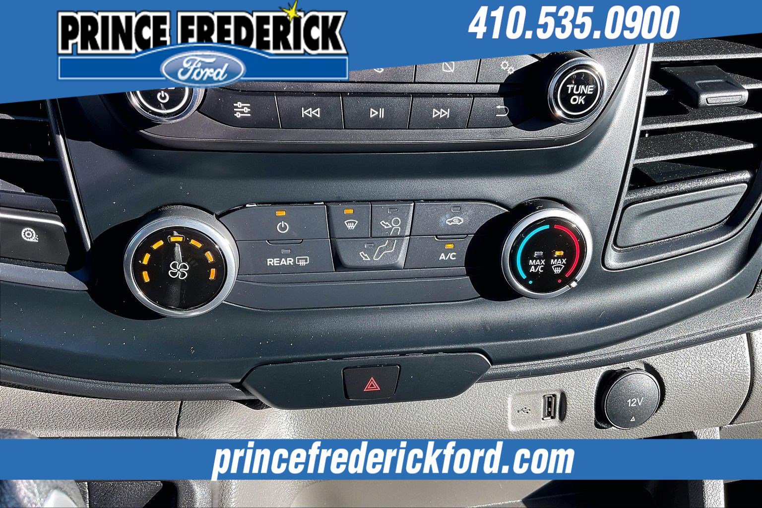 Used 2024 Ford Transit 250 Low Roof w/ Exterior Upgrade Package image 27