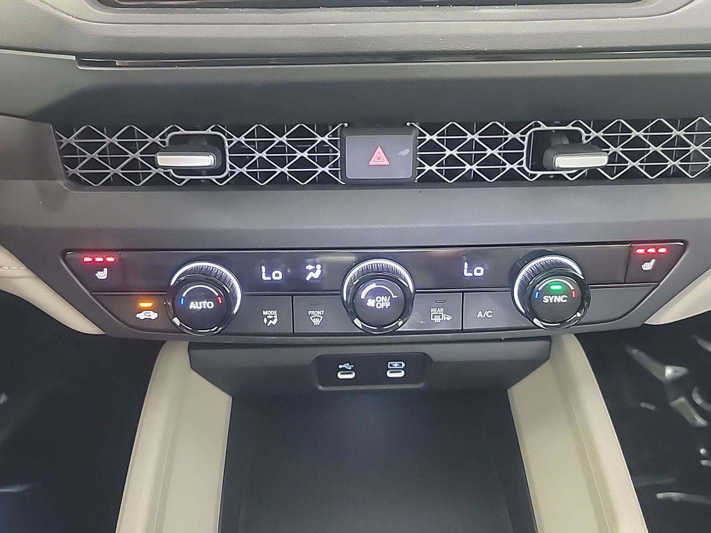 Certified 2024 Honda Accord EX image 28