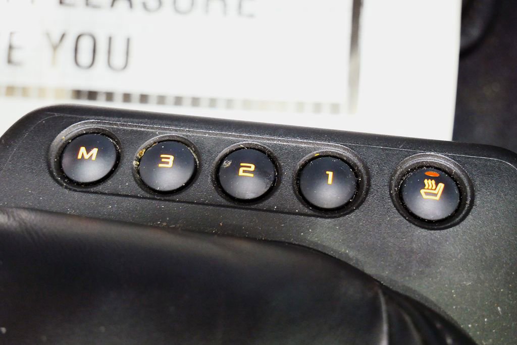 Used 2012 McLaren MP4-12C Coupe RWD image 39