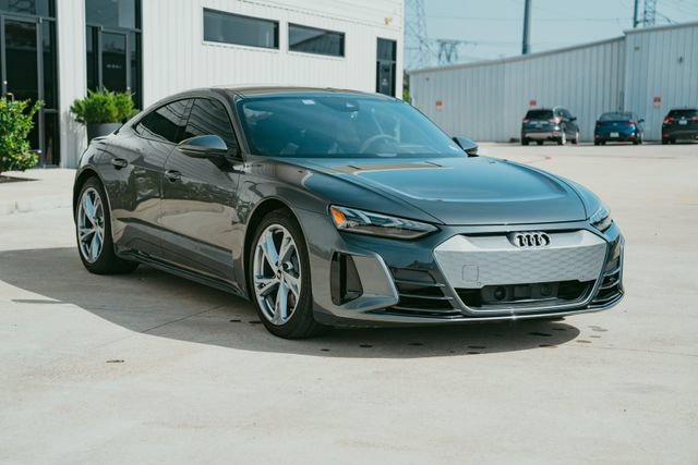 Used 2022 Audi e-tron GT Premium Plus AWD/4WD image 4