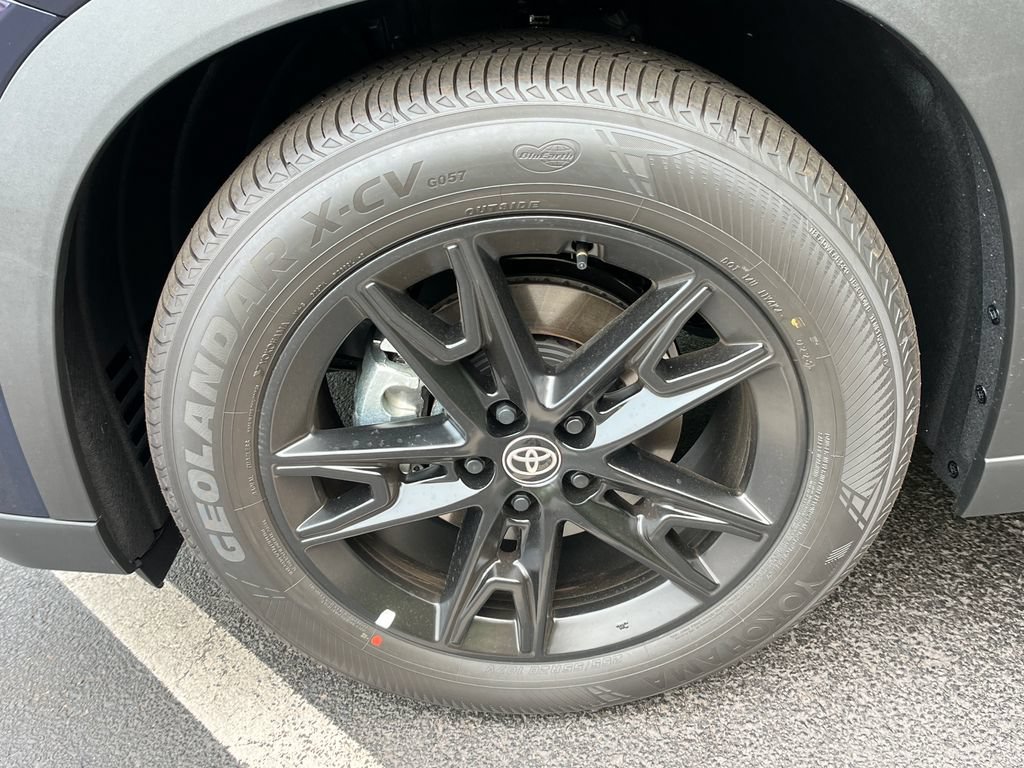 New 2026 Toyota Grand Highlander AWD image 26