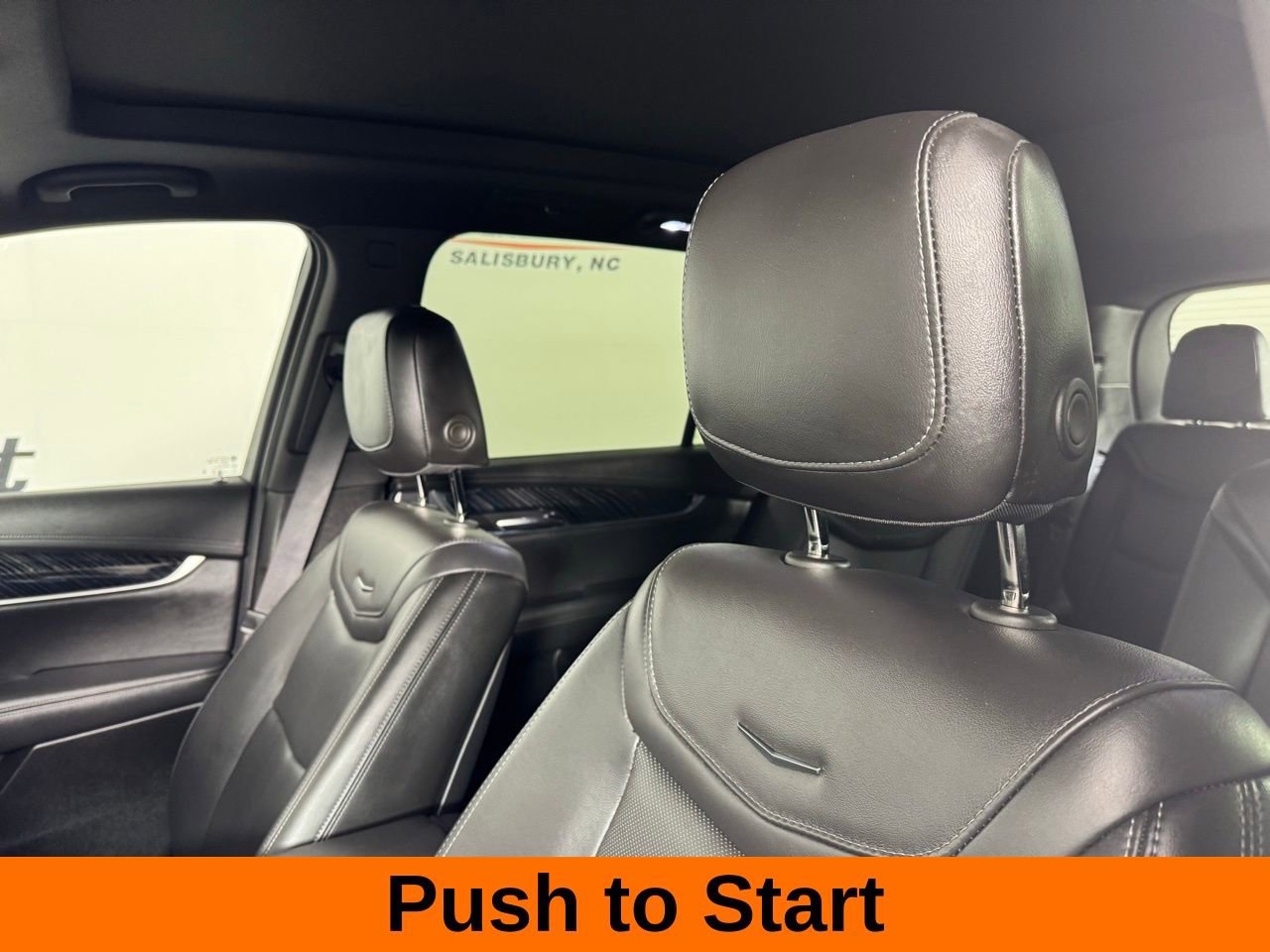 Used 2024 Cadillac XT6 Premium Luxury w/ Technology Package image 12