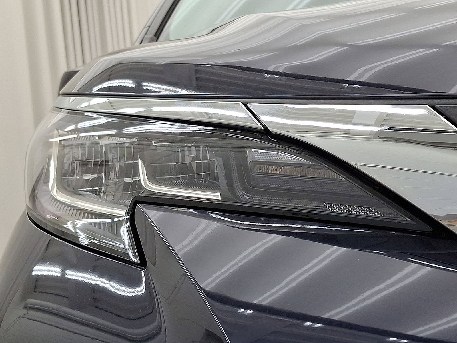 Used 2022 Toyota Sienna XLE image 34