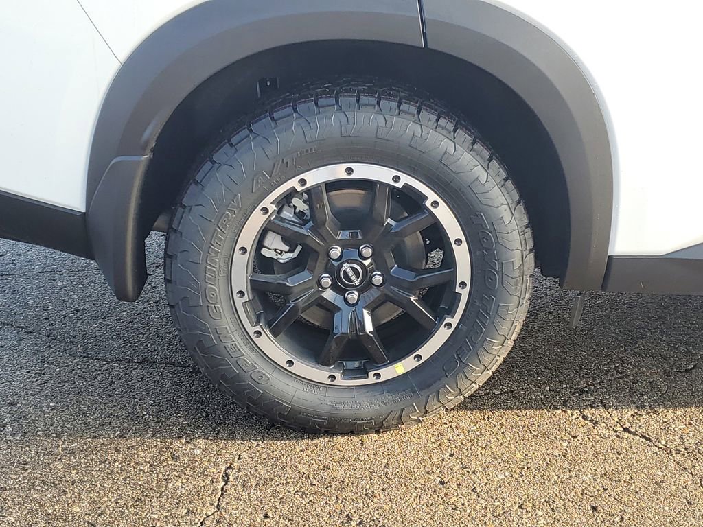 New 2025 Nissan Pathfinder Rock Creek image 5