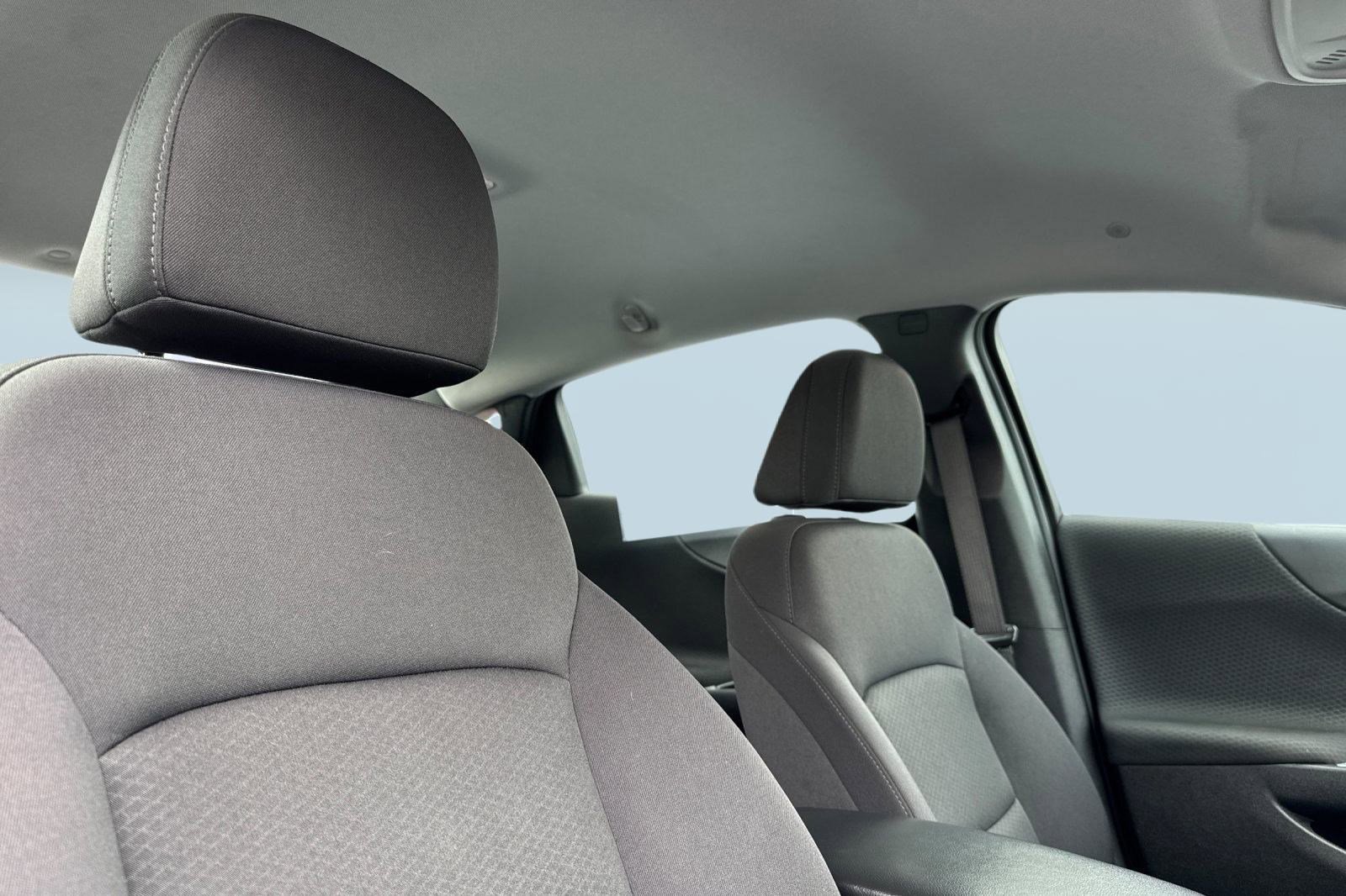 Used 2024 Chevrolet Malibu RS image 25