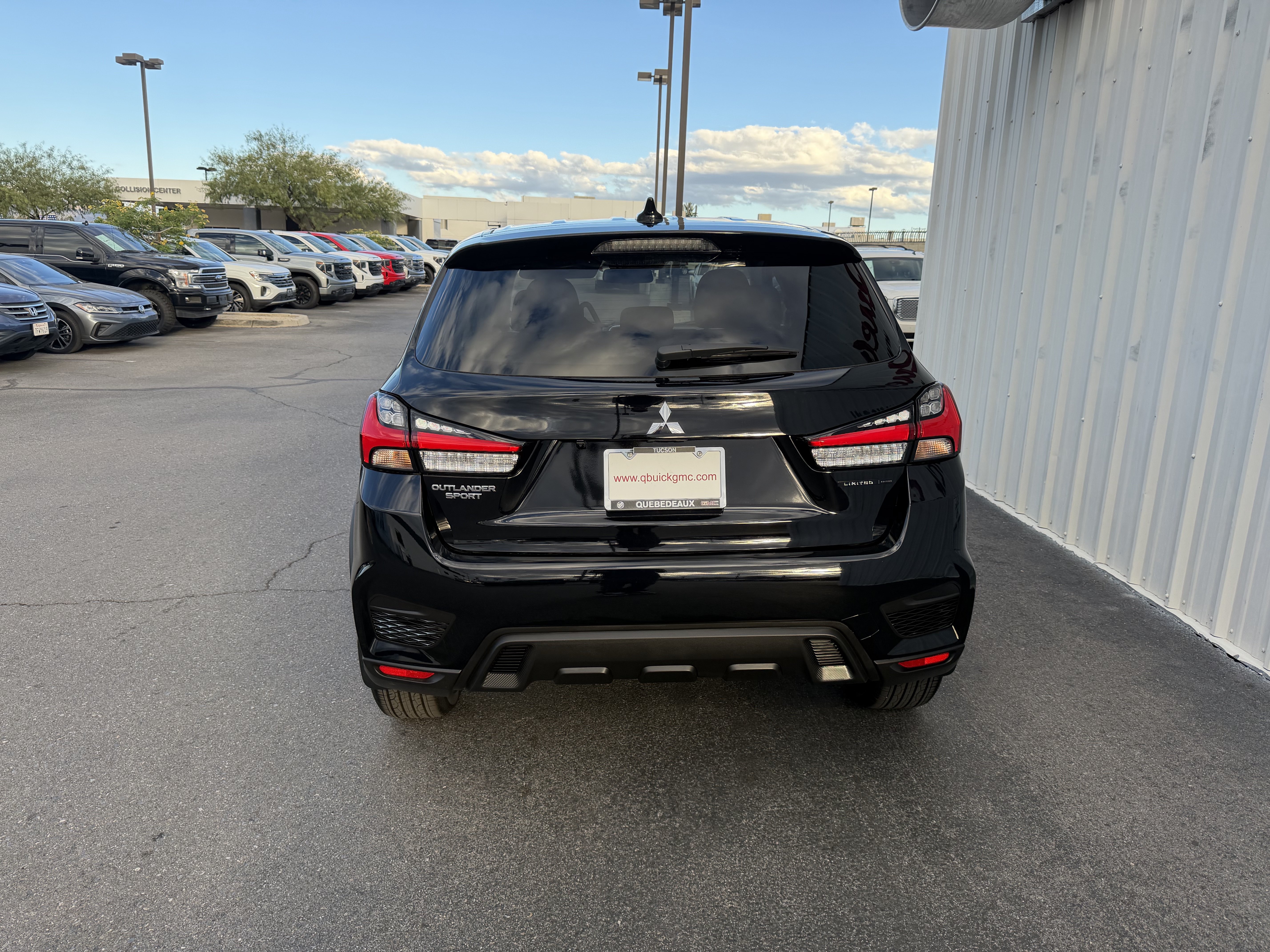 New 2027 Mitsubishi Outlander Sport LE FWD image 3