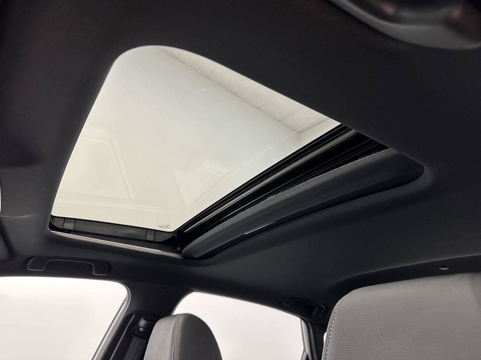 Certified 2025 Honda Civic Sport Touring image 18