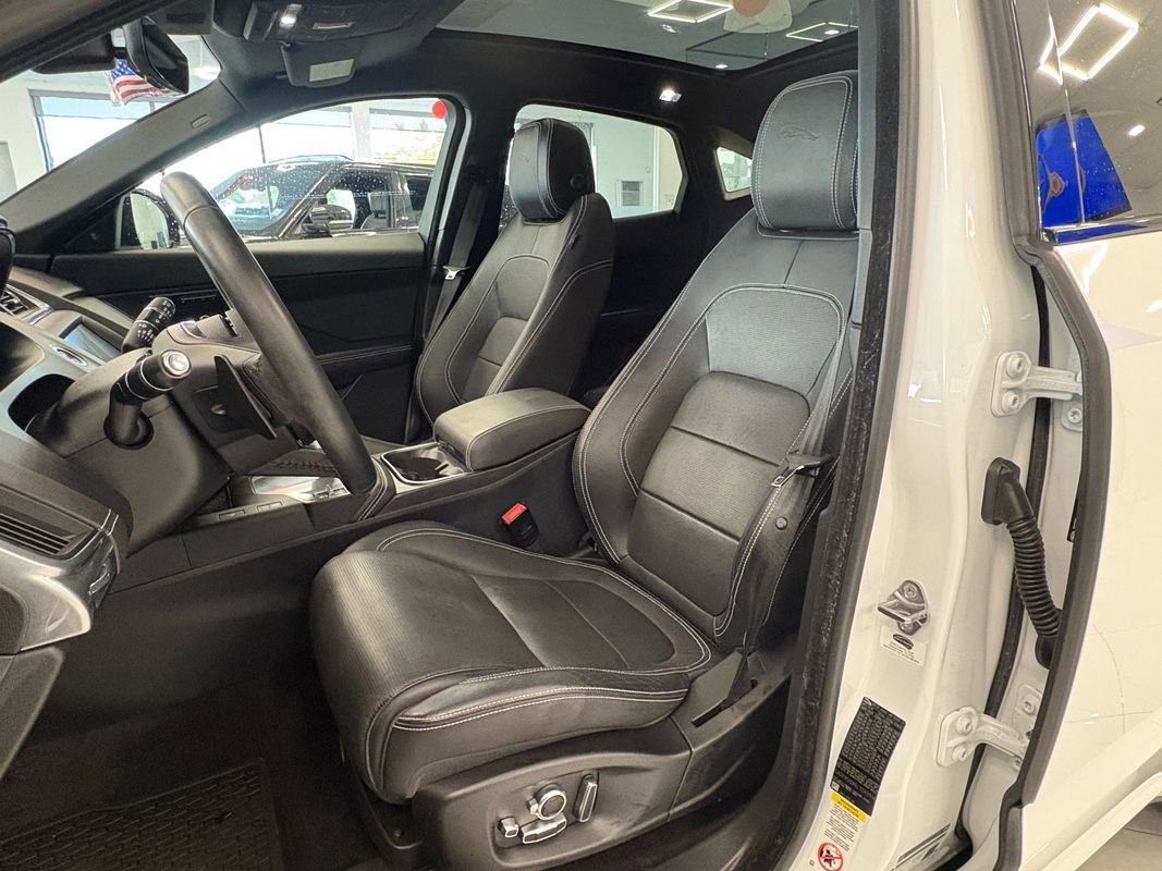 Used 2020 Jaguar E-PACE R-Dynamic HSE image 22